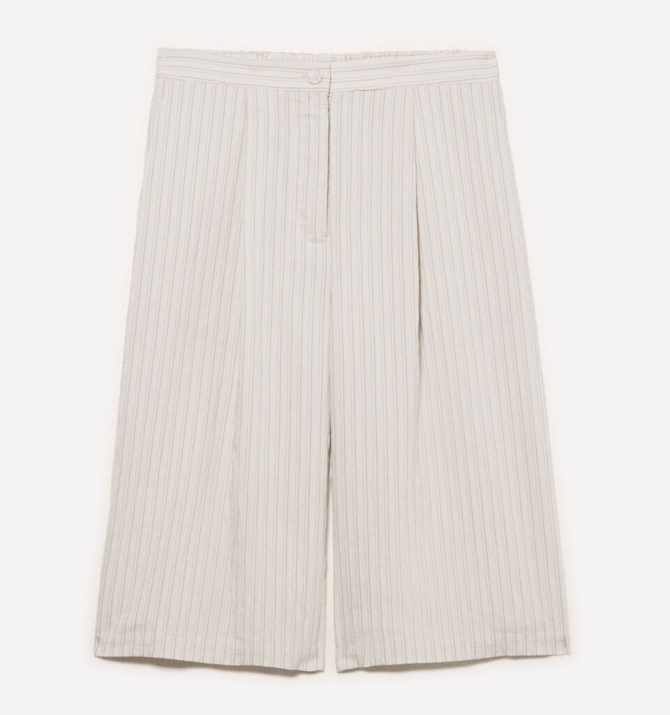 Cream white striped bermudas - women's shorts - Creamy White | Sisley image number 5